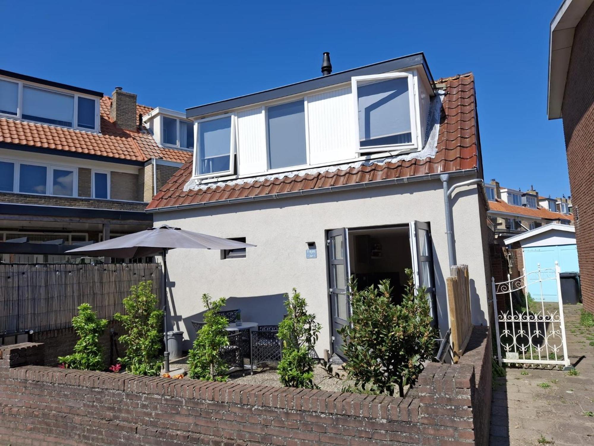 T-Rots, Prachtig Zomerhuis Noordwijk Exteriör bild